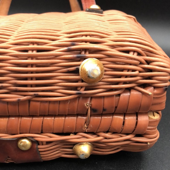 Rare Find 60s/70s Coated Wicker Buckle Handbag Hand Made In Hong Kong EUC - Picture 6 of 13